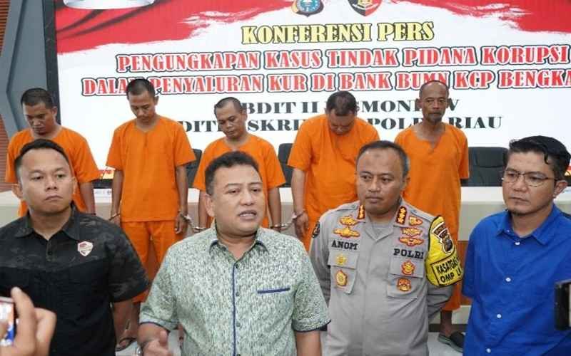 Polda Riau Ungkap Dua Kasus Korupsi Besar, Kerugian Negara Mencapai Rp 46 Miliar